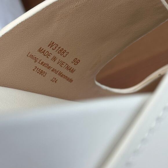 Cole Haan Women's Marisol Footbed Sandals Ivory Patent Leather Size 9 - Picture 8 of 10